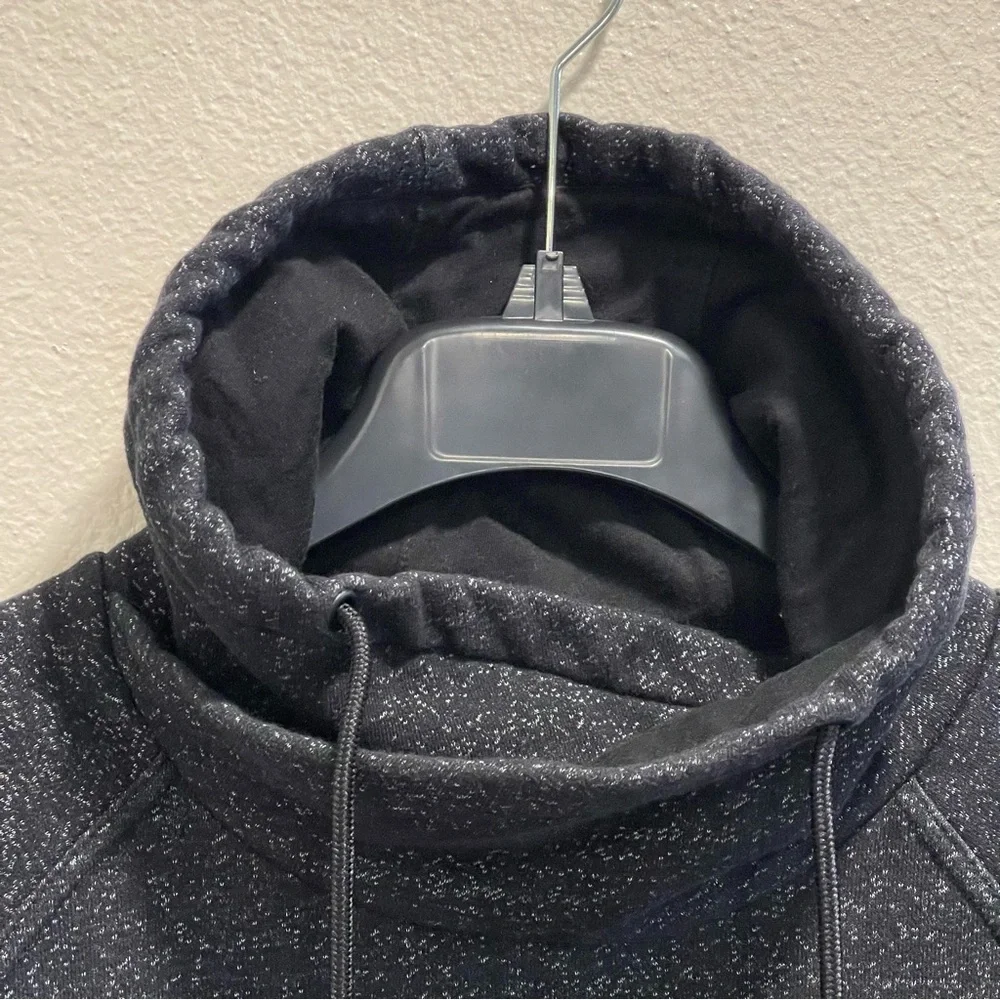 H&M Black High Neck Pullover Sweatshrit Mens Size M - Picture 2 of 6
